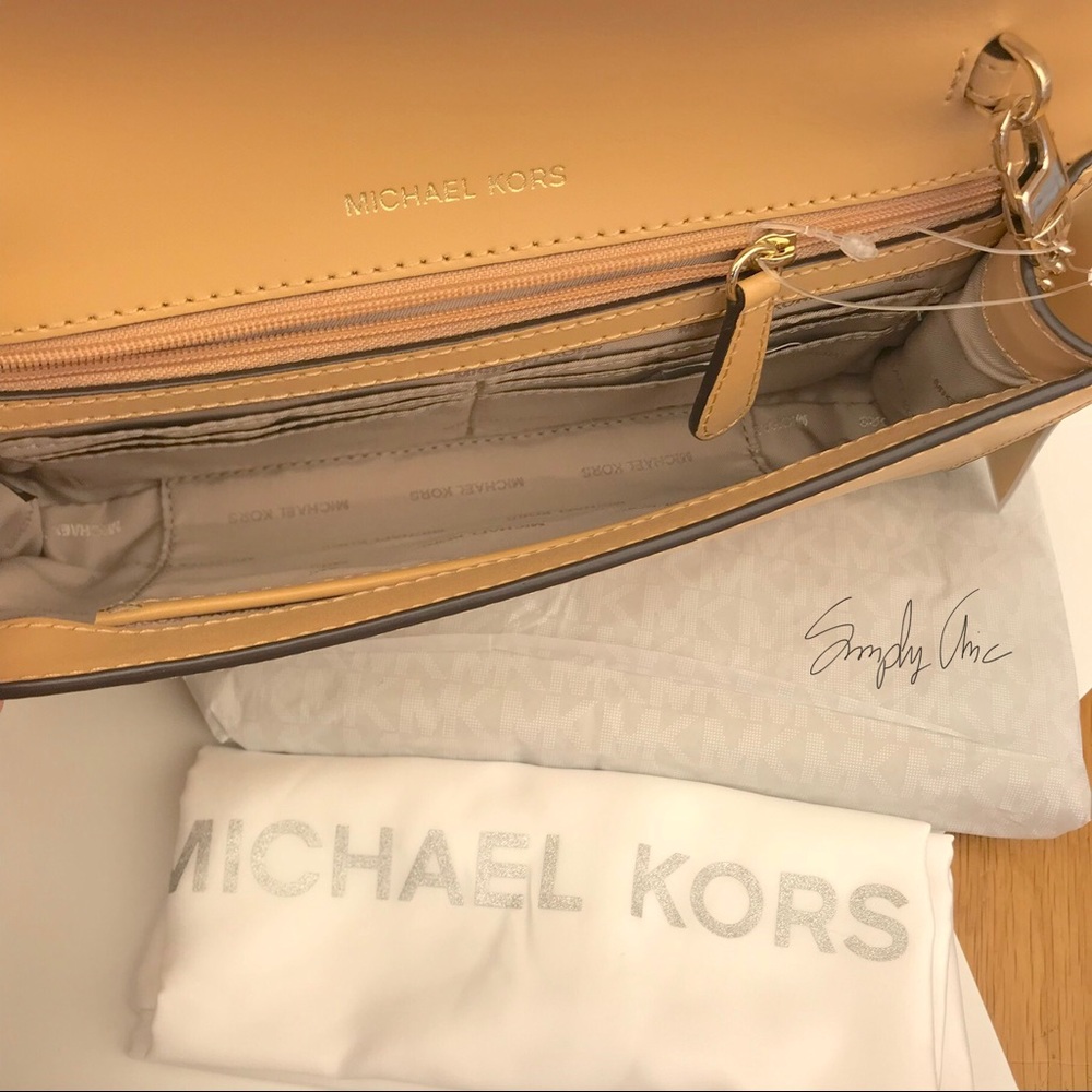 LAST 1 ⭐️ New MK Mott Crossbody clutch butternut - Picture 6 of 8